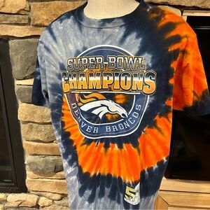 Denver Broncos‎ championship Super Bowl T-shirt.